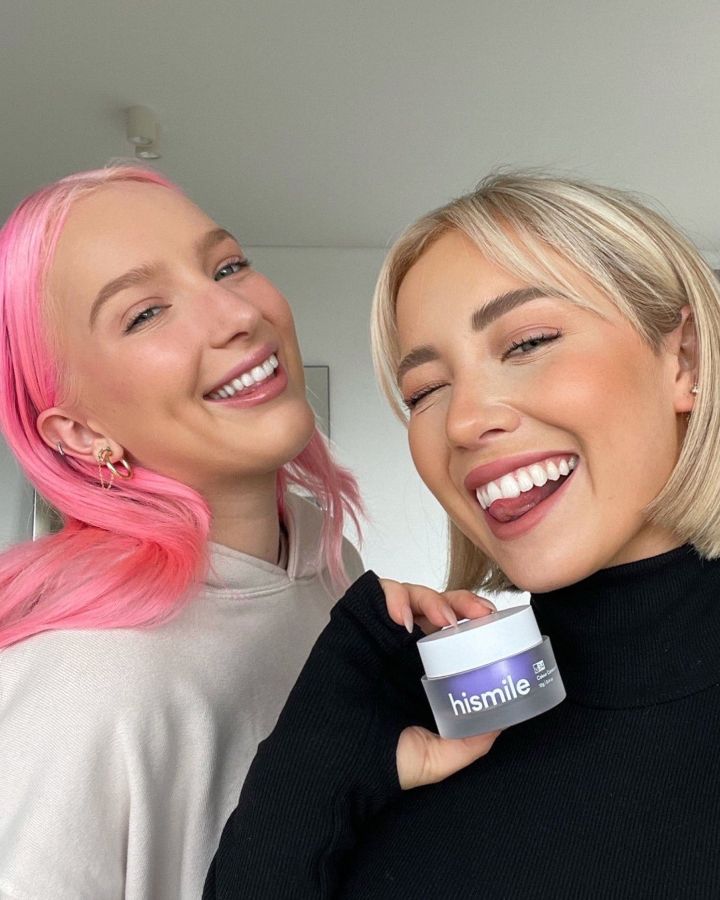 V34 Colour Corrector Powder